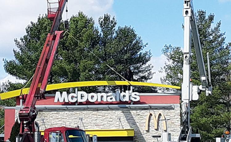Kandy Barnard/Cherokee Scout The sign at the former McDonald’s on Main Street in Andrews was taken down on April 10 after the fast-food restaurant closed. The place was once so popular drive-through lanes wrapped around the building. McDonald’s remains open in Murphy.