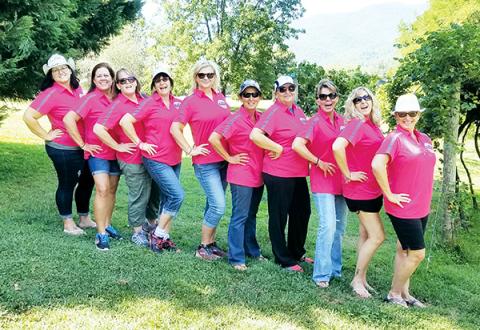 The Knotty Girls – Judy Gerber, Liz Baker, Diane Albritton, Karen Iafratto, Donna Bovard, Barb Witt, Kim Ponder, Yvette MacQueen, Cindy Jenkins and Kristy Harris – enjoyed the views and wine tasting at Andrews Brewing Co.