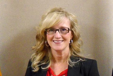Dr. Lisa Fletcher