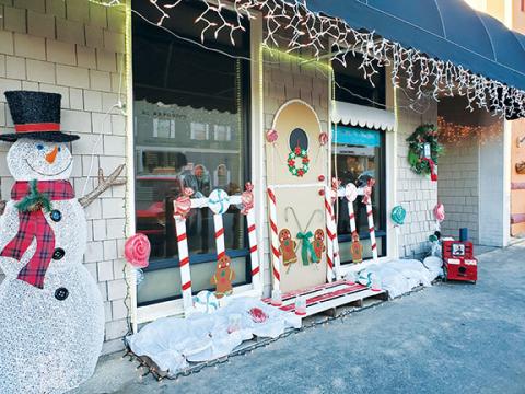 The front of Turner & Co. on Peachtree Street fit right in with recent snowfall in the area. Photo by Samantha Sinclair