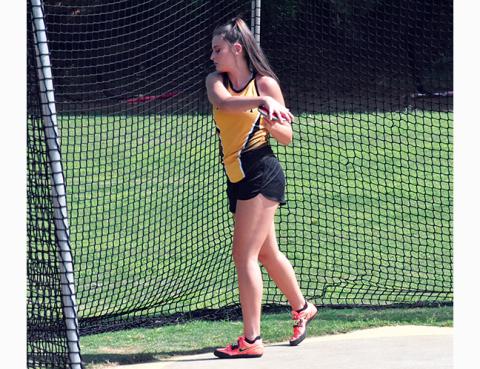 Justin Fitzgerald/sports@cherokeescout.com Sarah Pullium throws the discus during Murphy’s meet on May 18.