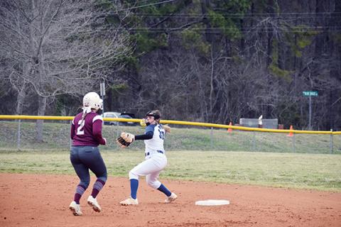 Photos by Justin Fitzgerald/sports@cherokeescout.com Hiwassee Dam’s Sky Taylor turns a double play during the Lady Eagles’ 17-0 win over Swain County on Friday.