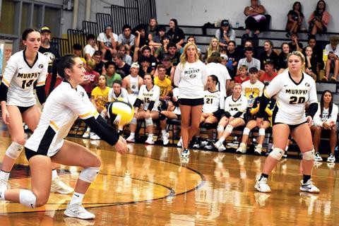Murphy’s Catalina Barreiro tries to get the ball under control during the Lady Bulldogs’ straight-set win over Hiwassee Dam on Thursday. 