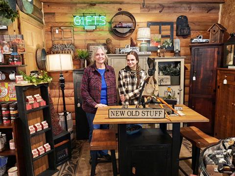 Photos by Anngee Quinones-Belian/Staff Correspondent  Eve Worden (left) – and her granddaughter and helper, Liberty Worden – enjoy the time they spend with each other and their customers.