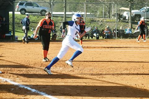 Justin Fitzgerald/sports@cherokeescout.com Hiwassee Dam’s Katie McNabb heads for second base during the Lady Eagles’ 13-12 win over Rosman on Friday. McNabb would later score the winning run in the bottom of the eighth inning.