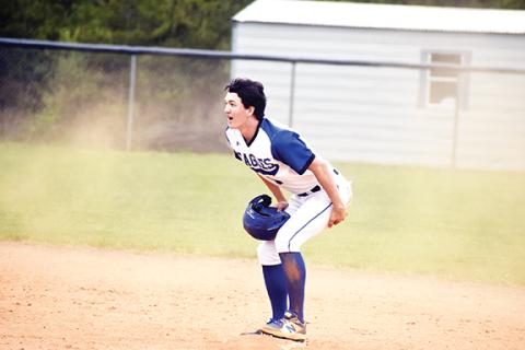 Justin Fitzgerald/sports@cherokeescout.com Hiwassee Dam’s Clay Davis did not want to leave second base after he was called out in the final play of the Eagles’ 5-3 loss to Murphy on Friday.