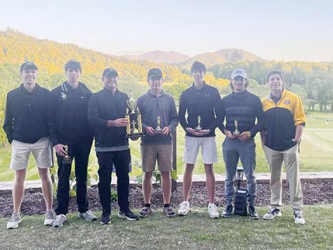 The Murphy boys golf team won the Smoky Mountain Conference Championship for the third straight season. Members of this year’s team are (from left) Harper Martin, Connor Golden, head coach Joseph Watson, Wyatt Simmons, Bradey Golden, Andrew Barolet and Will Joyner.