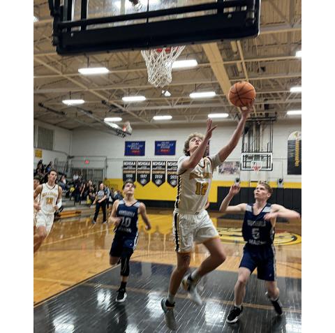 J.R. Carroll/Staff Correspondent Murphy’s Hunter Carson goes up for two on Jan. 9 against Nantahala.