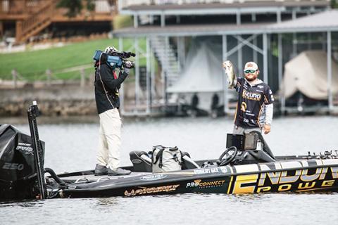 Robert Gee showing off a bass while in competition last season.