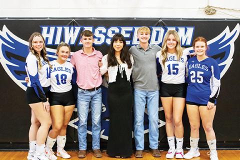 Cannon Crompton/sports@cherokeescout.com Hiwassee Dam honored their fall senior athletes before the volleyball match on Oct. 14. Pictured, from left, are Addison Stiles, Ally Ledford, Ethan Russell, Maria Page, Luke Harbin, Olivia McNabb and Bella Stiles.