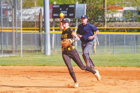 Cannon Crompton/sports@cherokeescout.com Julia Dockery of Murphy throws to ball to first base for an out against Andrews on April 15.