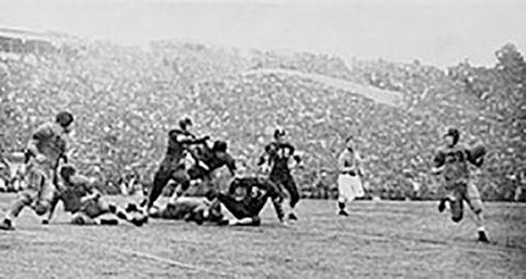 The Chanticleer, 1942 From the 1942 edition of Duke’s yearbook, The Chanticleer, “Oregon State’s Don Durden circles his end in an attempt to find an eligible receiver for one of his long passes.” Durham hosted the Rose Bowl that year.