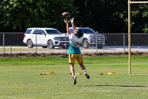 Cannon Crompton/sports@cherokeescout.com Lane Hembree makes a catch during Murphy’s preseason camp. The Bulldogs will be in action Friday night against Franklin at Western Carolina University in Cullowhee.