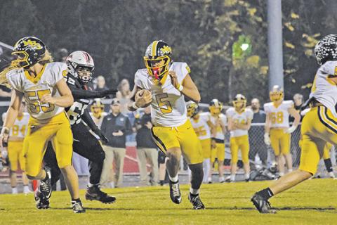Cannon Crompton/sports@cherokeescout.com Murphy running back Cameron Clem breaks for the end zone against Andrews on Friday night. 
