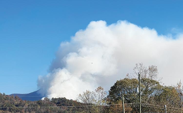 Randy Foster/editor@cherokeescout.com Smoke from the Collett Ridge Fire was a nuisance near downtown Andrews at the height of the blaze this month.