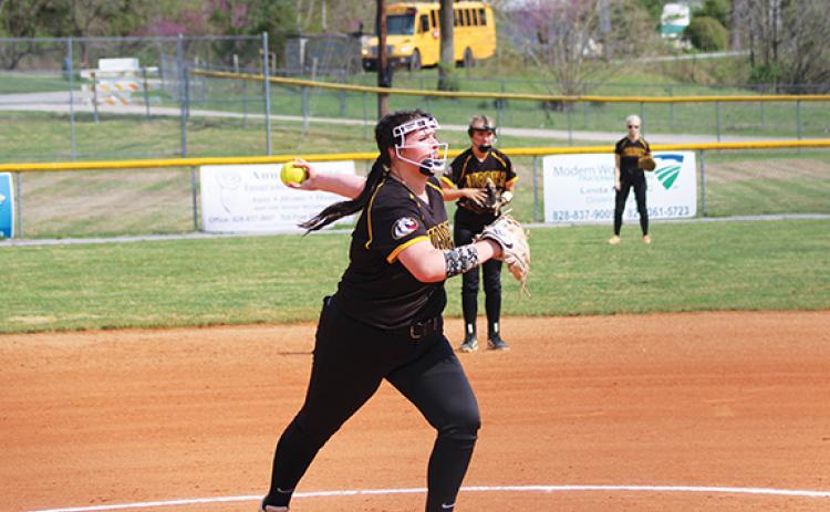 J.R. Carroll/Staff Correspondent Just another day on the mound for Paisley Johnson as she pitches against Hiwassee Dam on April 2.